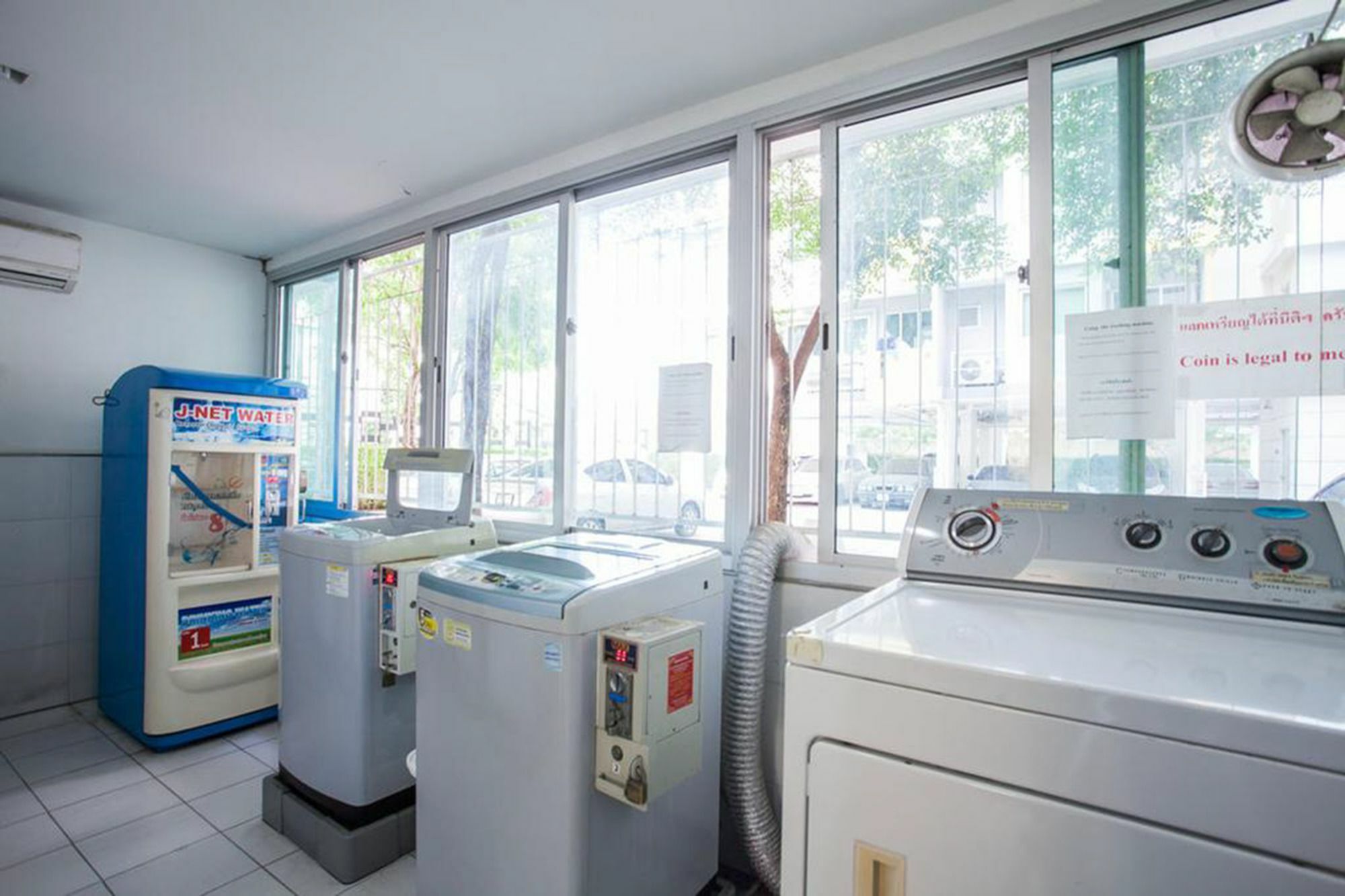 1Br Condo 5 Min To Bts 1000Mbps Fiber Wi-Fi Bangkok Luaran gambar